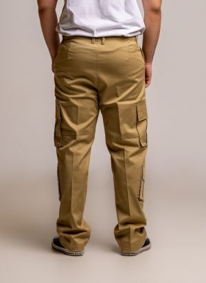 Mid rise cargo pants with Pockets